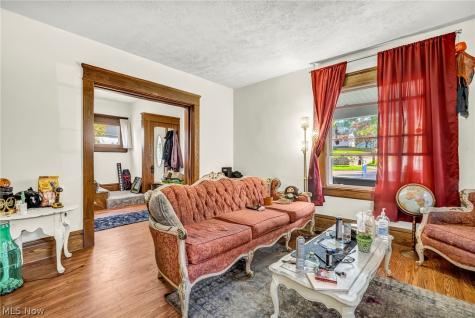 278 Shawnee Path Akron OH 44305