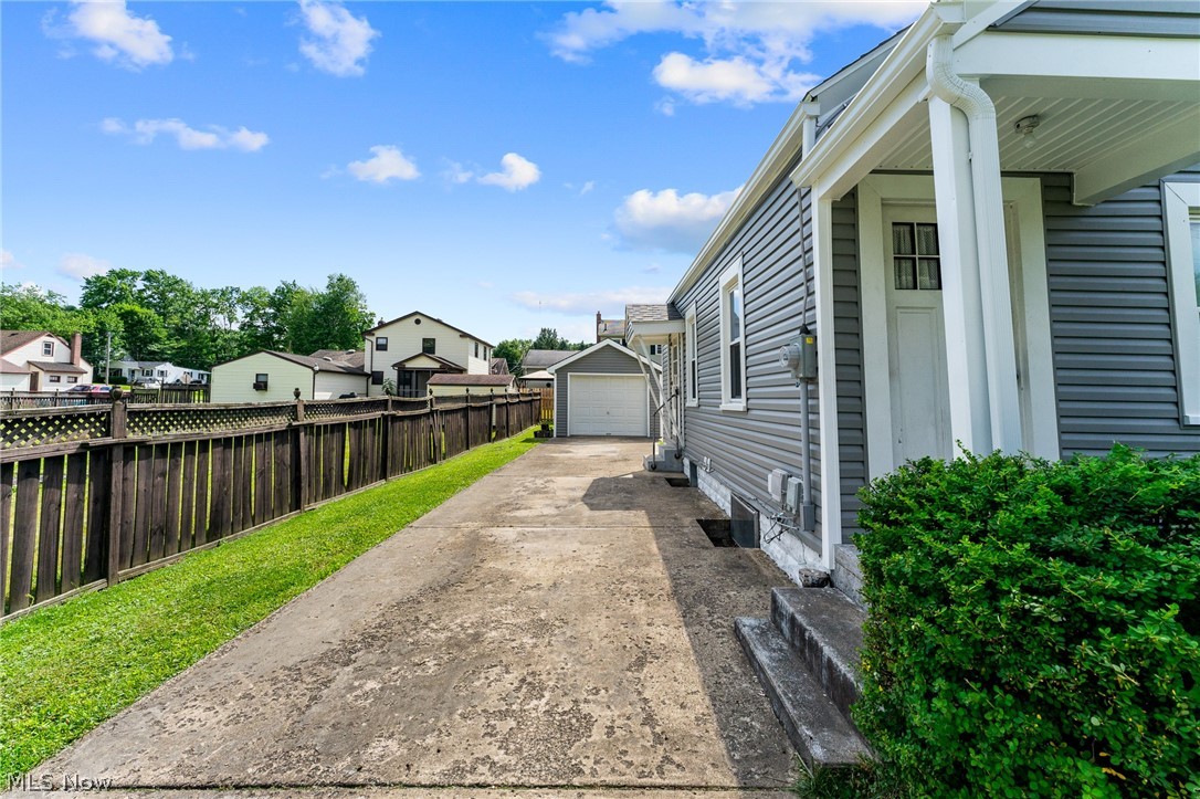 3332 Sheridan Road Youngstown OH 44502