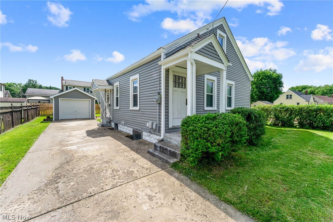 3332 Sheridan Road Youngstown OH 44502
