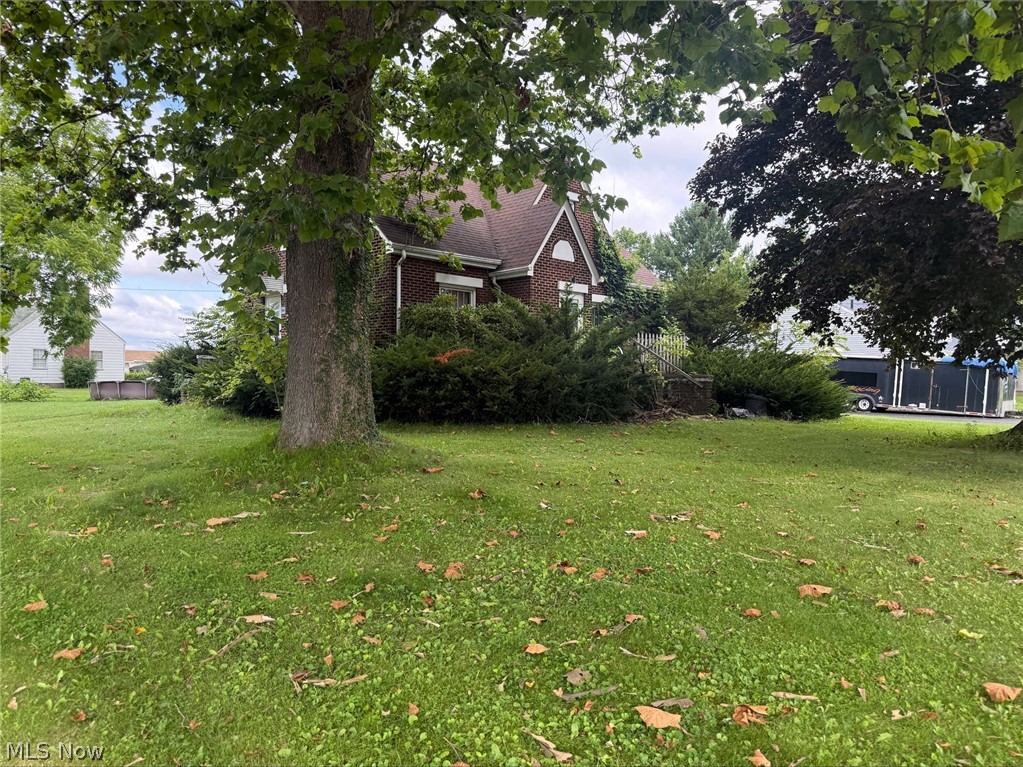 800 Tenney Avenue Campbell OH 44405