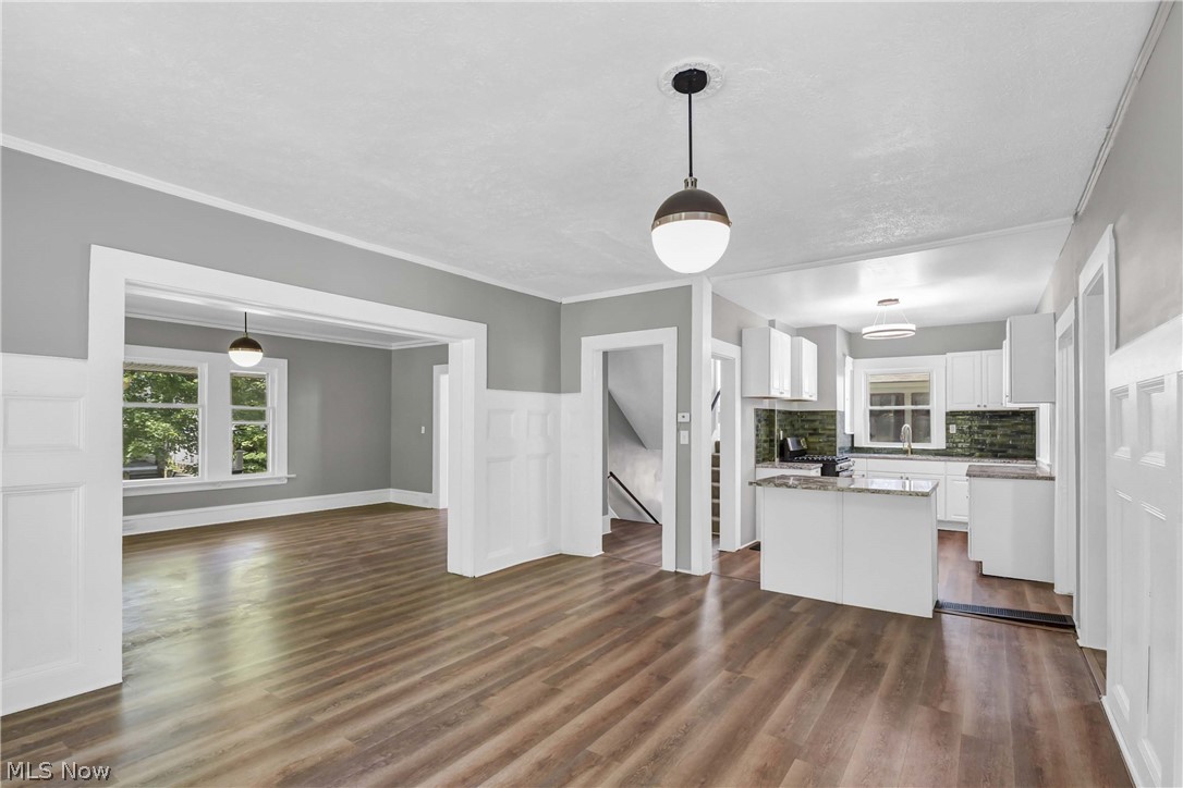 2231 Bellfield Avenue Cleveland Heights OH 44106
