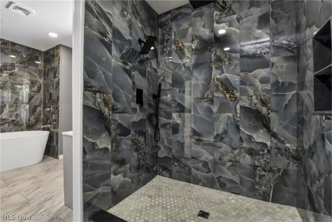 2231 Bellfield Avenue Cleveland Heights OH 44106