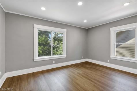 2231 Bellfield Avenue Cleveland Heights OH 44106