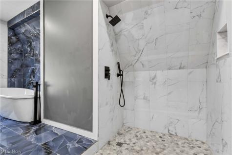 2231 Bellfield Avenue Cleveland Heights OH 44106