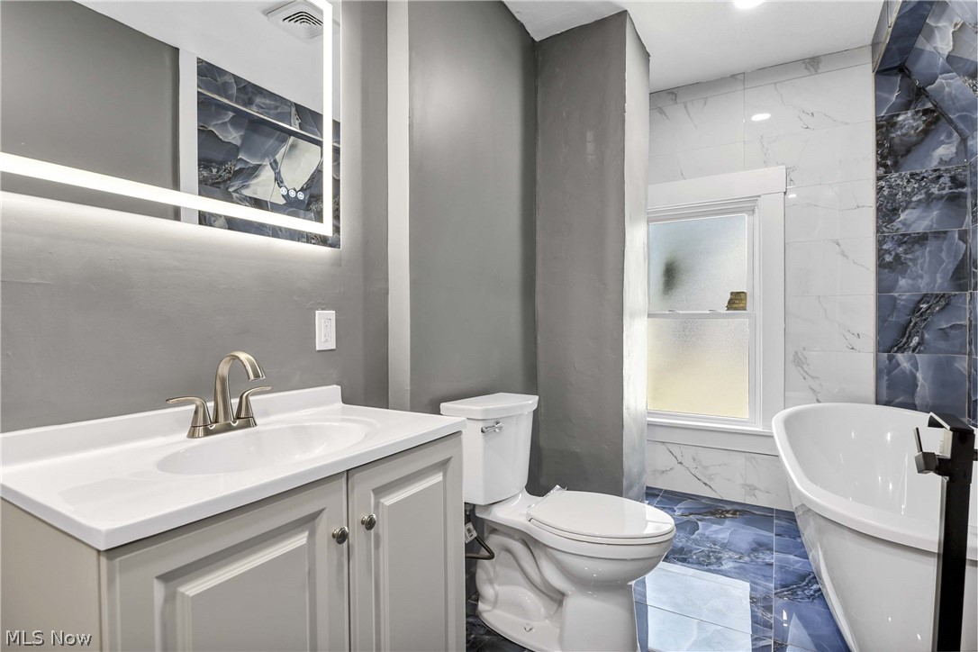 2231 Bellfield Avenue Cleveland Heights OH 44106
