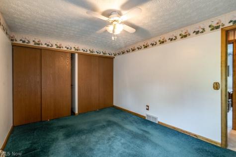 8600 Zion Circle NW Massillon OH 44646