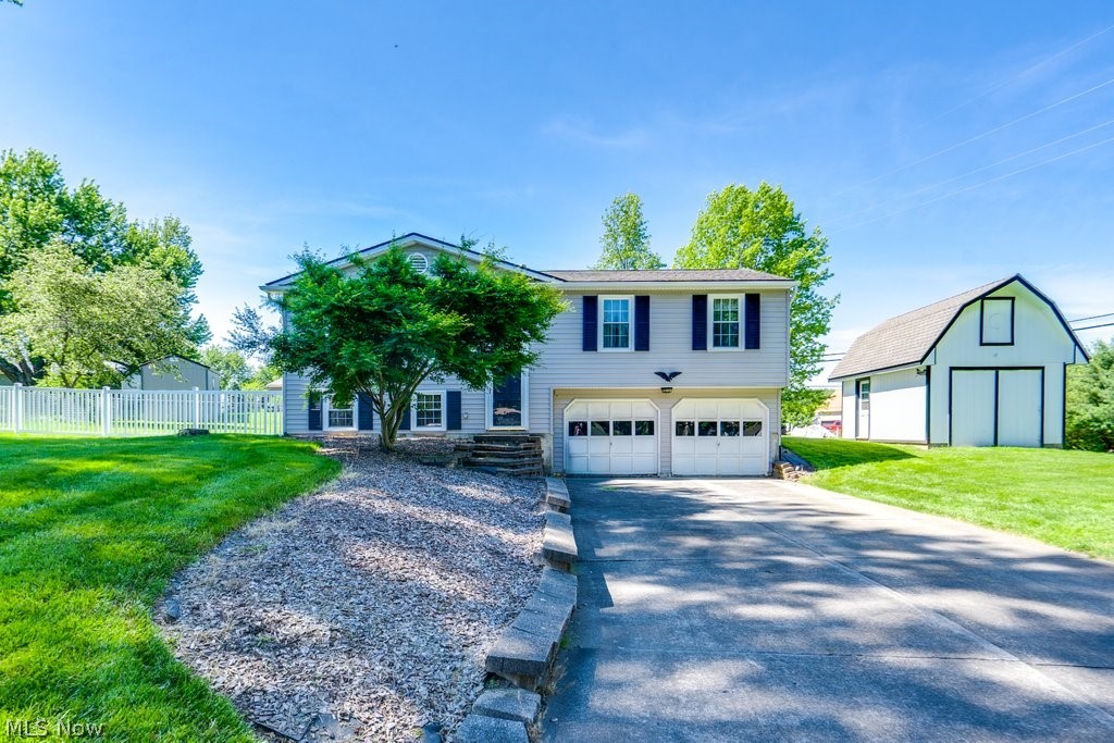 8600 Zion Circle NW Massillon OH 44646
