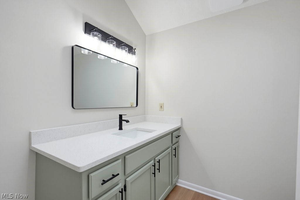 6907 Elmwood Drive Solon OH 44139