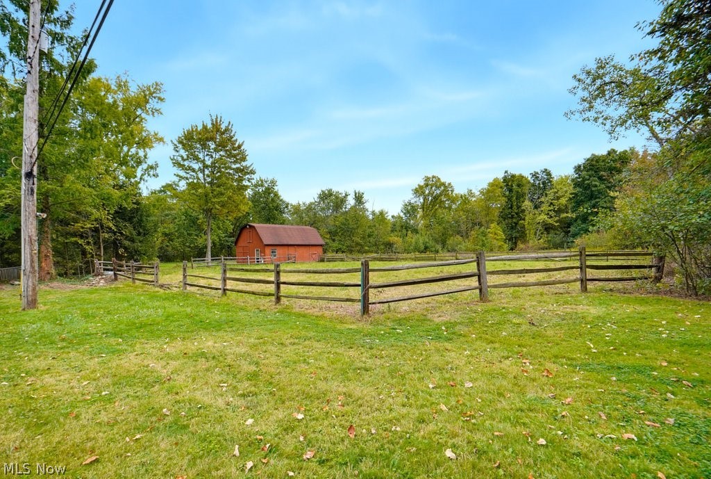 6907 Elmwood Drive Solon OH 44139
