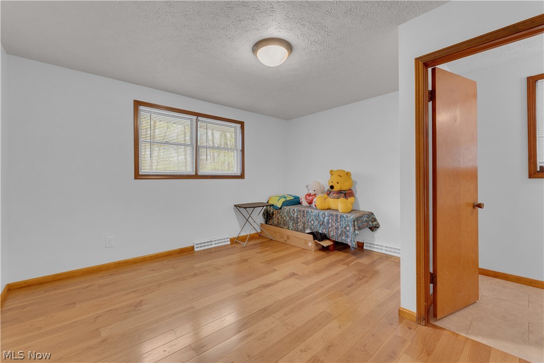 306 S Colonial Drive Cortland OH 44410