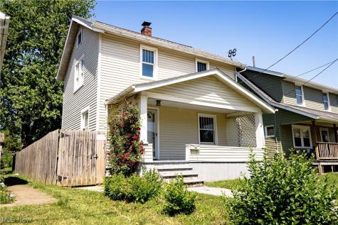 1209 Roslyn Avenue SW Canton OH 44710