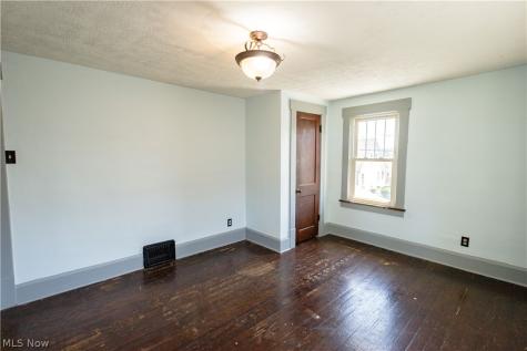 1209 Roslyn Avenue SW Canton OH 44710