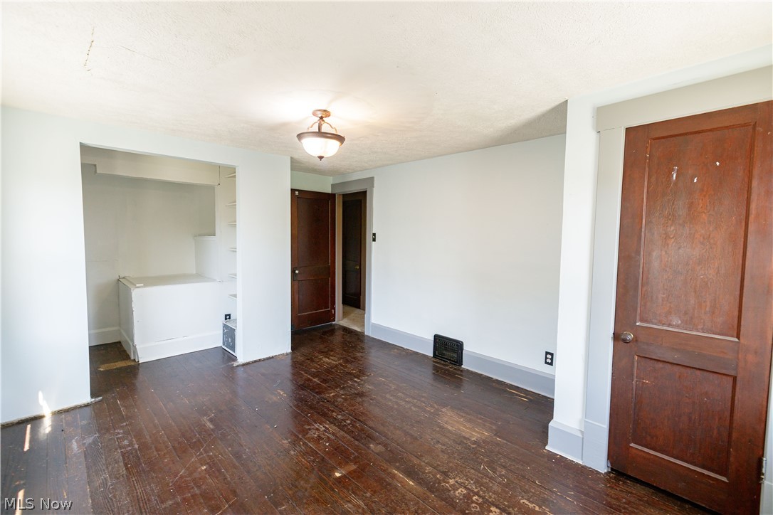 1209 Roslyn Avenue SW Canton OH 44710