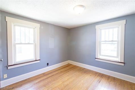 1209 Roslyn Avenue SW Canton OH 44710