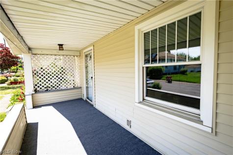 1209 Roslyn Avenue SW Canton OH 44710