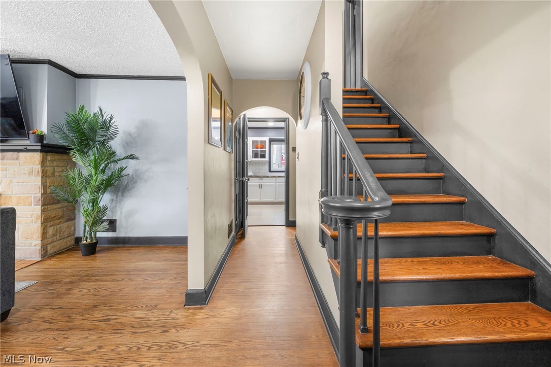 379 Edgewood Road Mansfield OH 44907