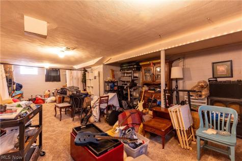 8107 Dartworth Drive Parma OH 44129