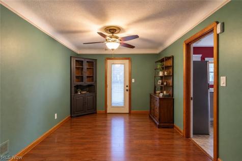 8107 Dartworth Drive Parma OH 44129