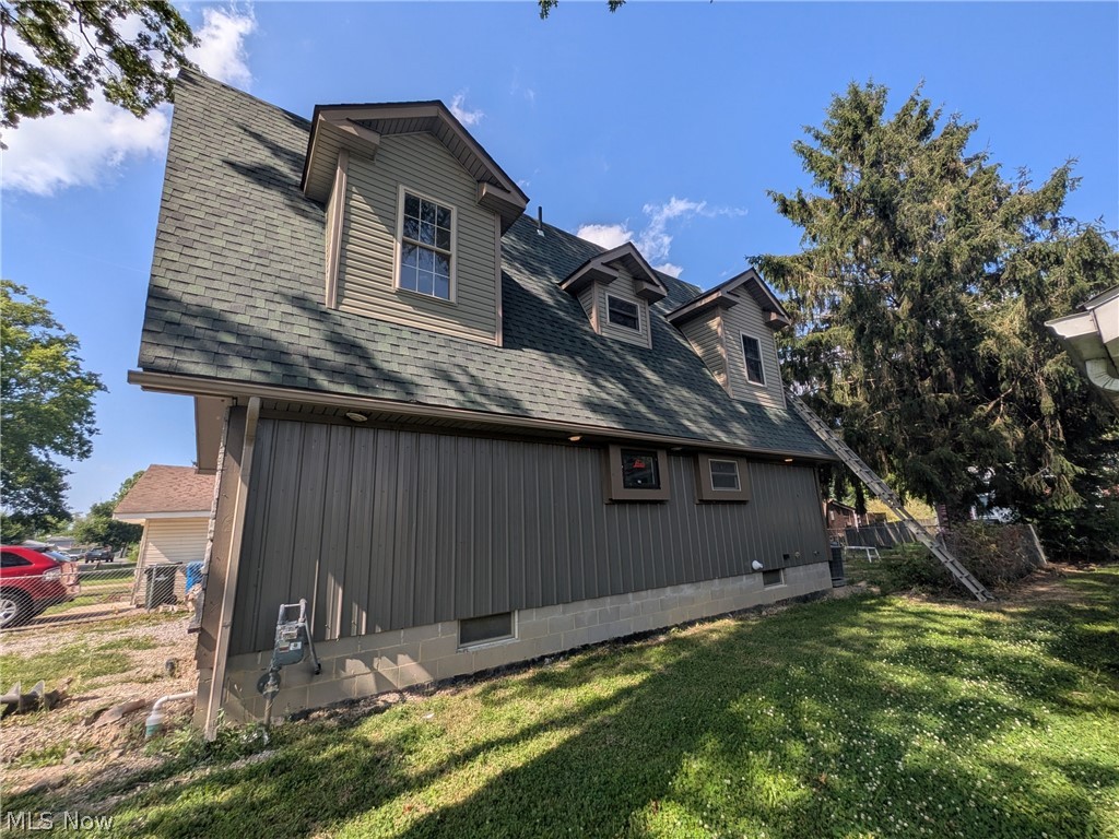 351 Essex Road Vermilion OH 44089