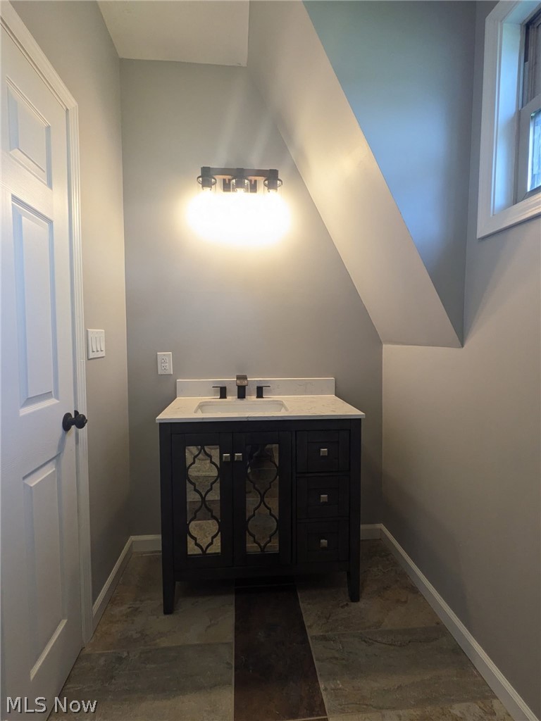 351 Essex Road Vermilion OH 44089