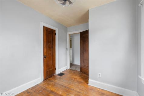 21 Urban Street Painesville OH 44077