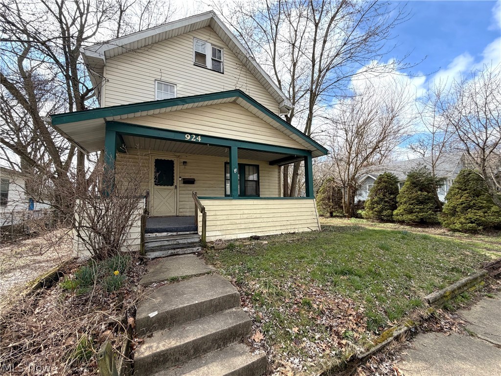 924 Concord Avenue Akron OH 44306