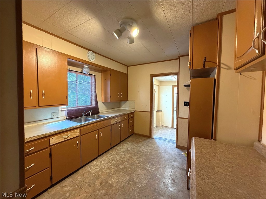 924 Concord Avenue Akron OH 44306