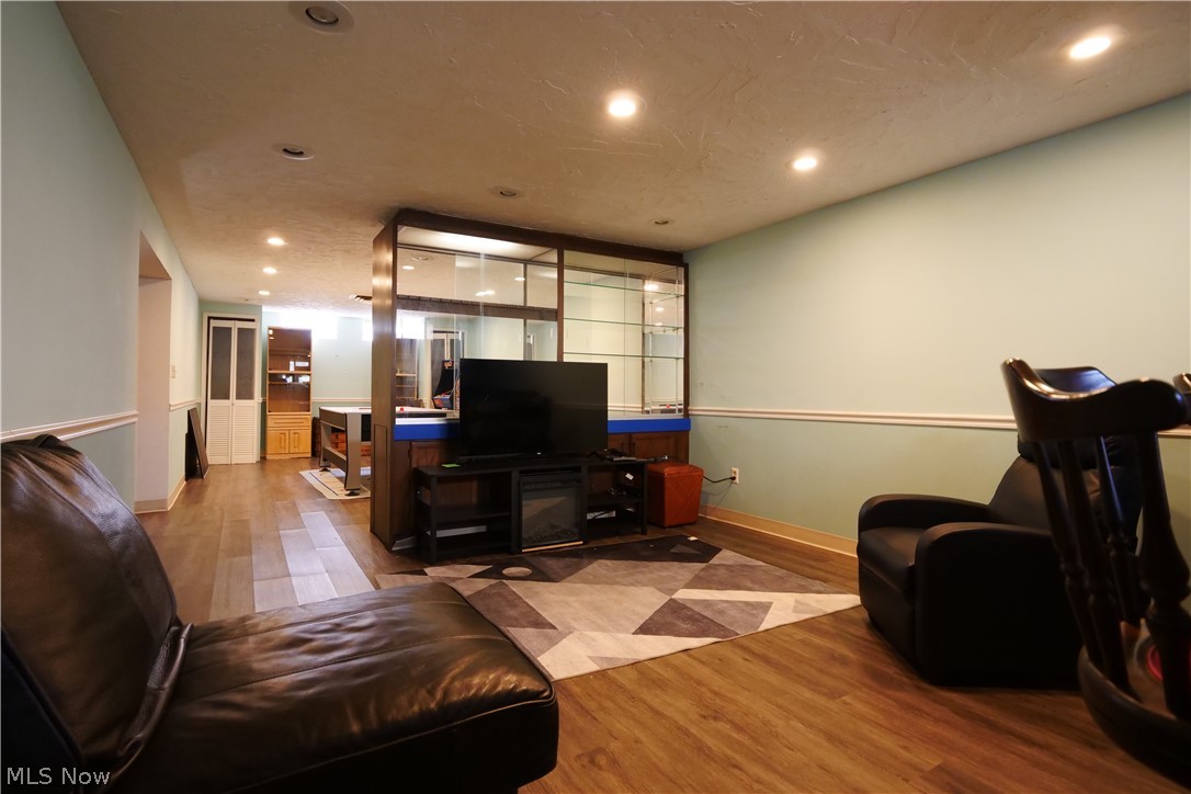 7239 Oakwood Road Parma OH 44130
