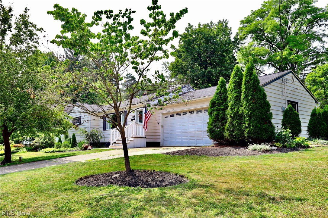 241 High Street Chagrin Falls OH 44022