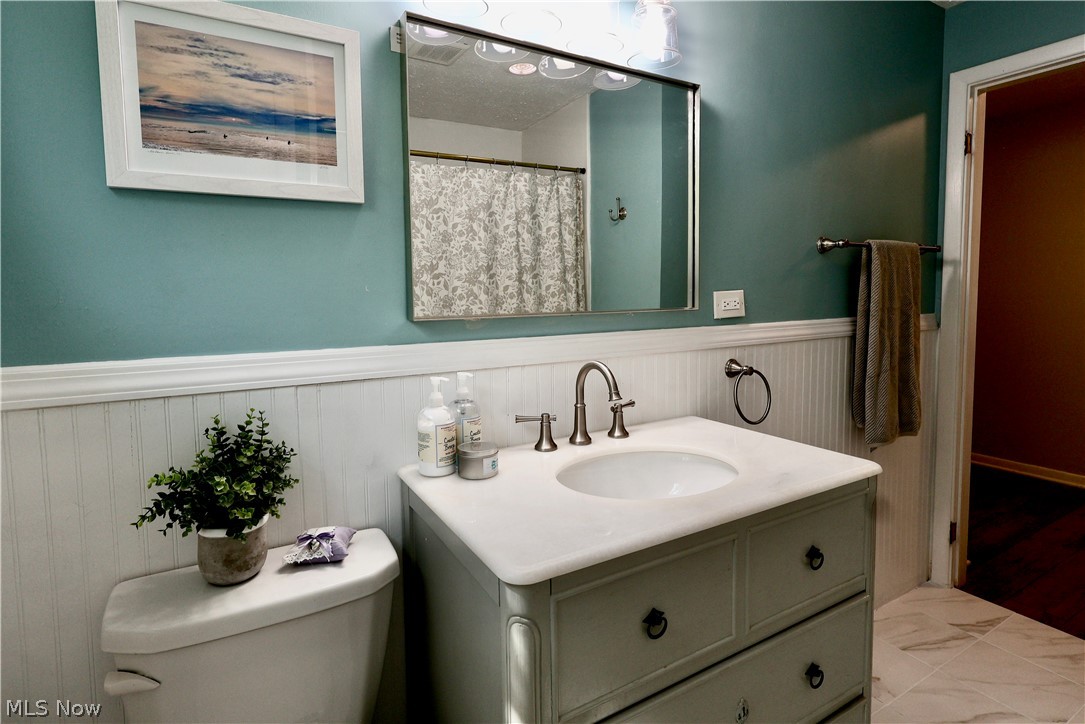241 High Street Chagrin Falls OH 44022