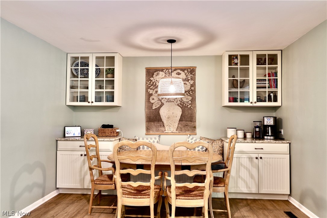 241 High Street Chagrin Falls OH 44022