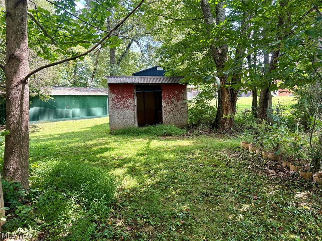 950 Federal Road Little Hocking OH 45742