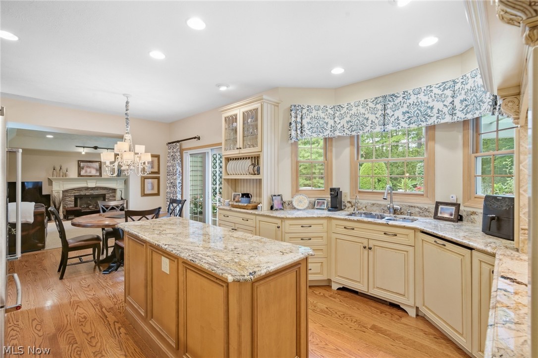 8650 Treetop Trail Broadview Heights OH 44147
