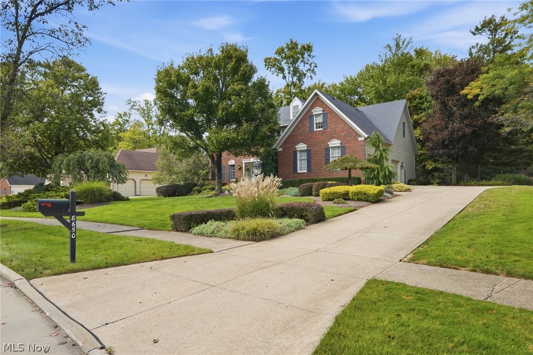 8650 Treetop Trail Broadview Heights OH 44147