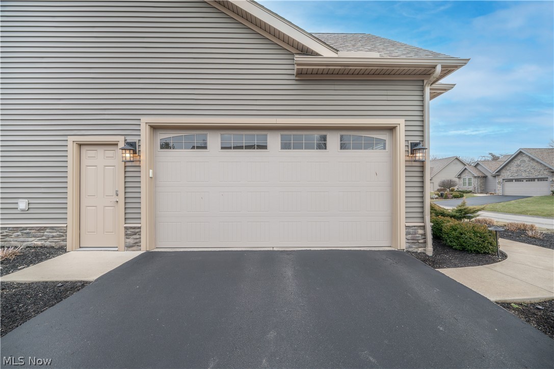2939 Briarwood Court Poland OH 44514