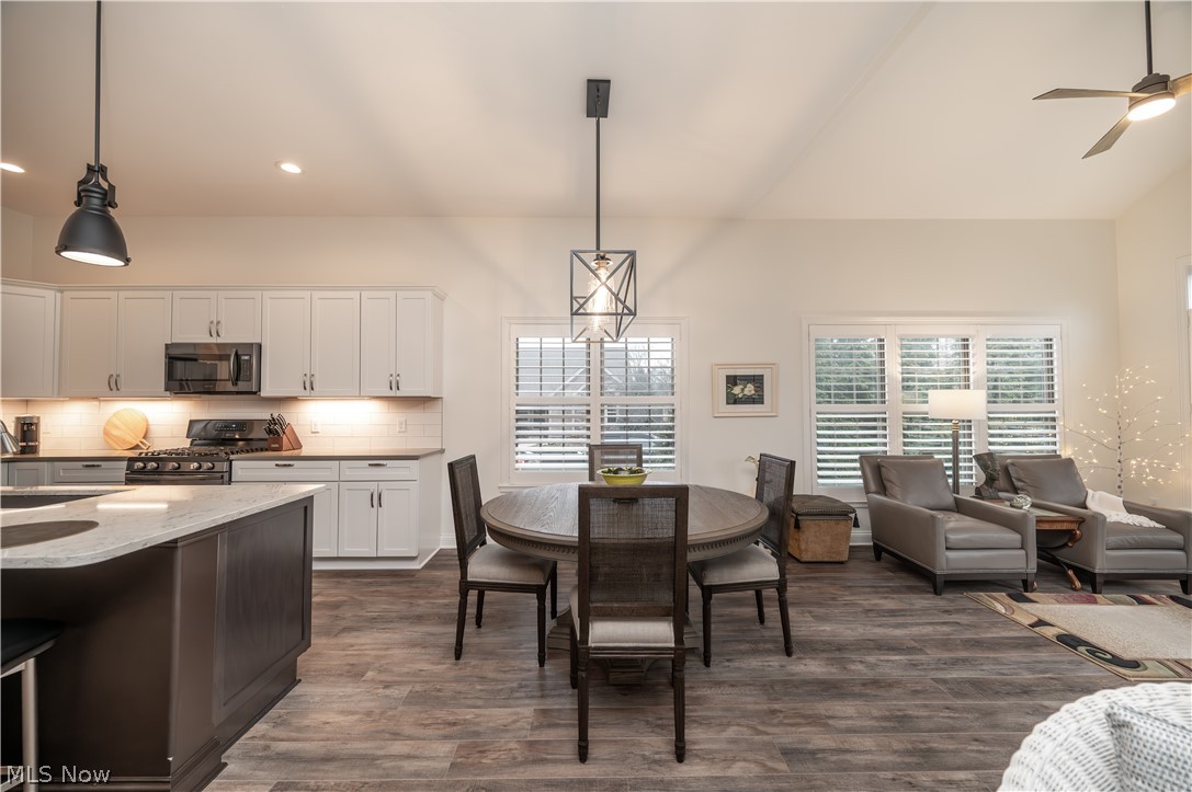 2939 Briarwood Court Poland OH 44514