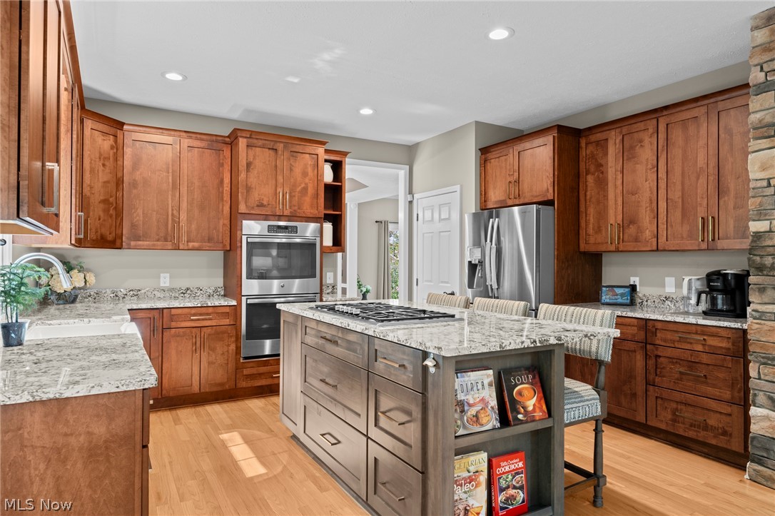 215 Beaumont Trail Aurora OH 44202
