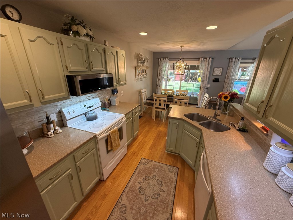320 Kent Street Wellington OH 44090
