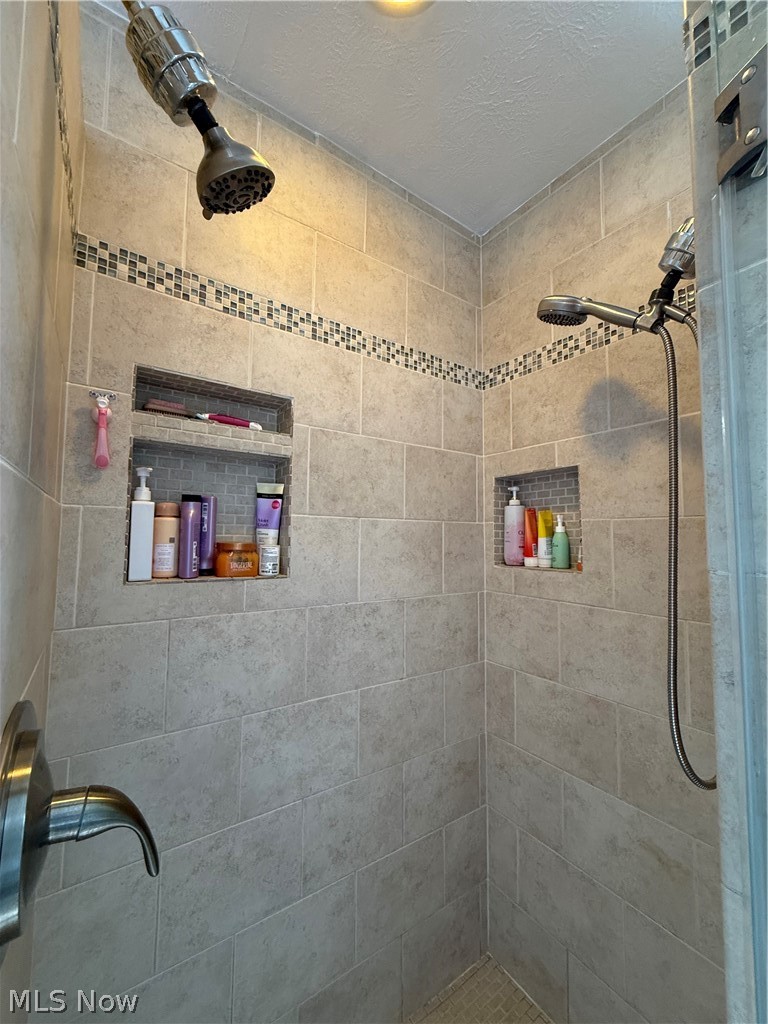320 Kent Street Wellington OH 44090