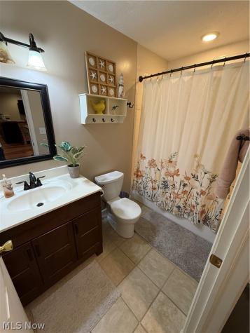 320 Kent Street Wellington OH 44090