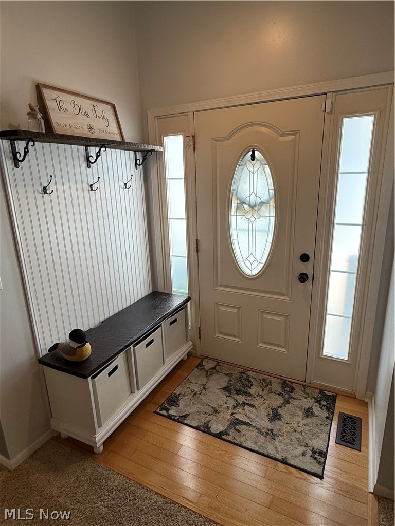 320 Kent Street Wellington OH 44090