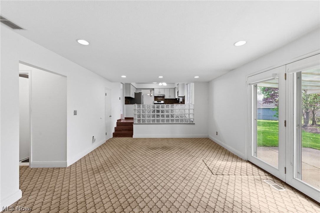 33276 Tallyho Drive Solon OH 44139