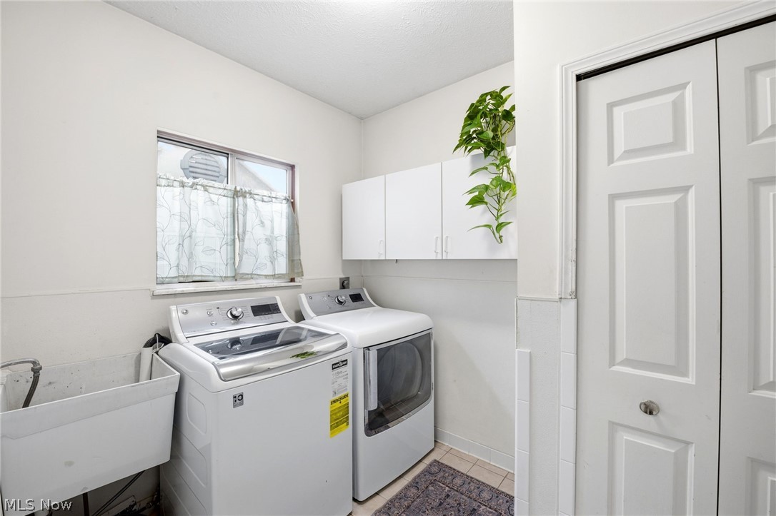 9764 Wainwright Terrace Olmsted Falls OH 44138