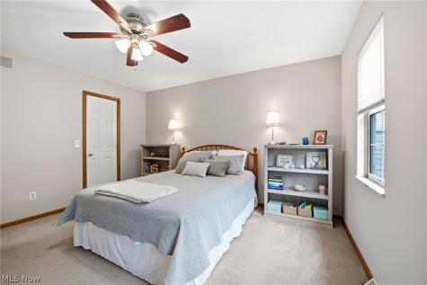9764 Wainwright Terrace Olmsted Falls OH 44138