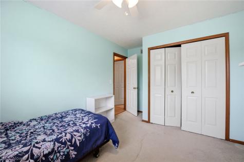 9764 Wainwright Terrace Olmsted Falls OH 44138