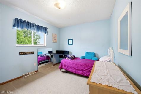 9764 Wainwright Terrace Olmsted Falls OH 44138