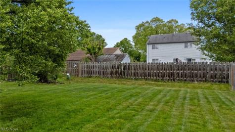 9764 Wainwright Terrace Olmsted Falls OH 44138