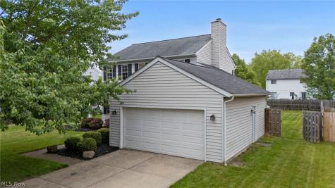9764 Wainwright Terrace Olmsted Falls OH 44138