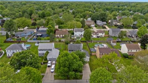 9764 Wainwright Terrace Olmsted Falls OH 44138