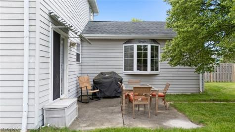 9764 Wainwright Terrace Olmsted Falls OH 44138